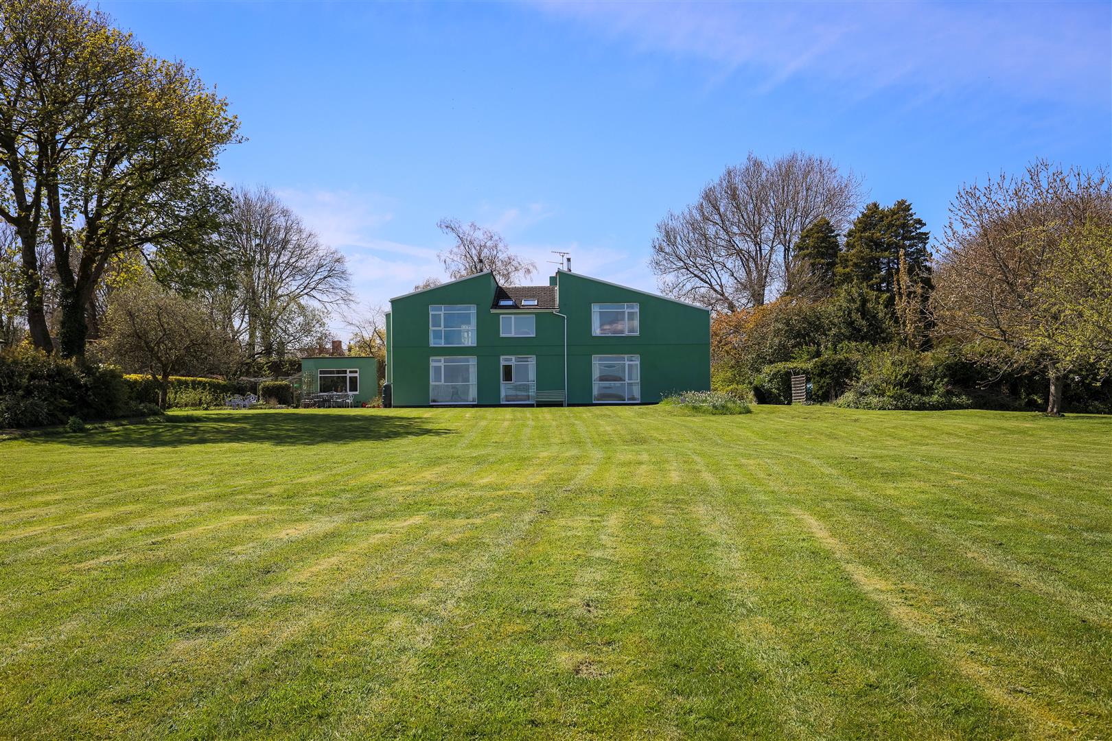 Watts & Nash, Cowbridge, Vale Of CF71 7NS